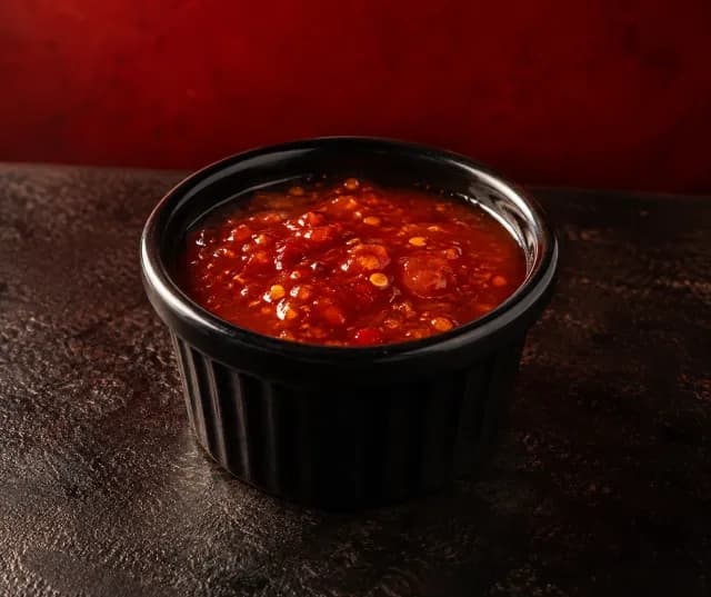 Illustratives Produktfoto: Chilli Dip (Scharf)