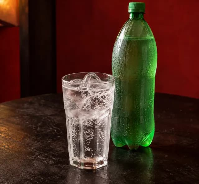 Illustratives Produktfoto: Sprite 1,00L